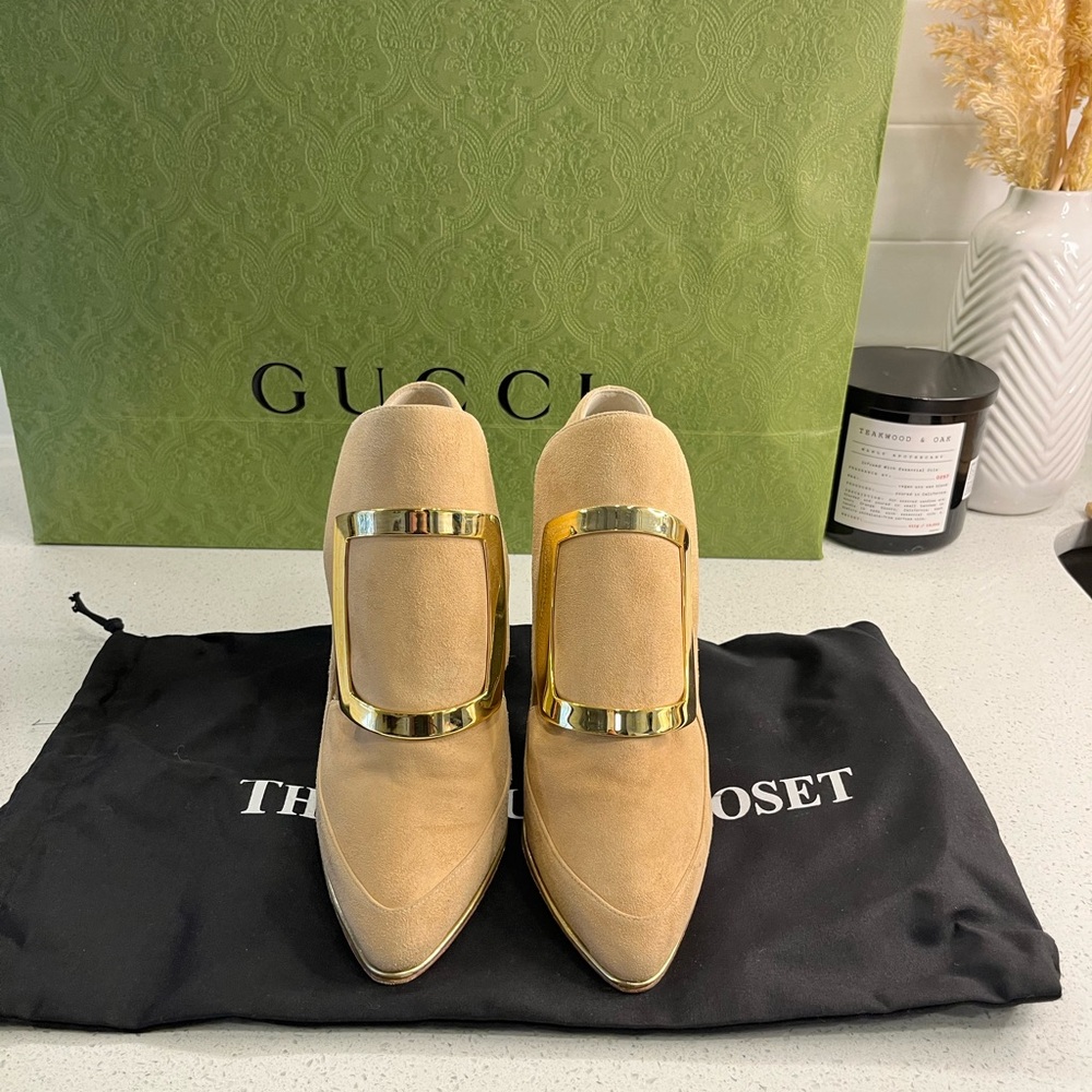Balmain Beige Suede Desiree Booties size 36